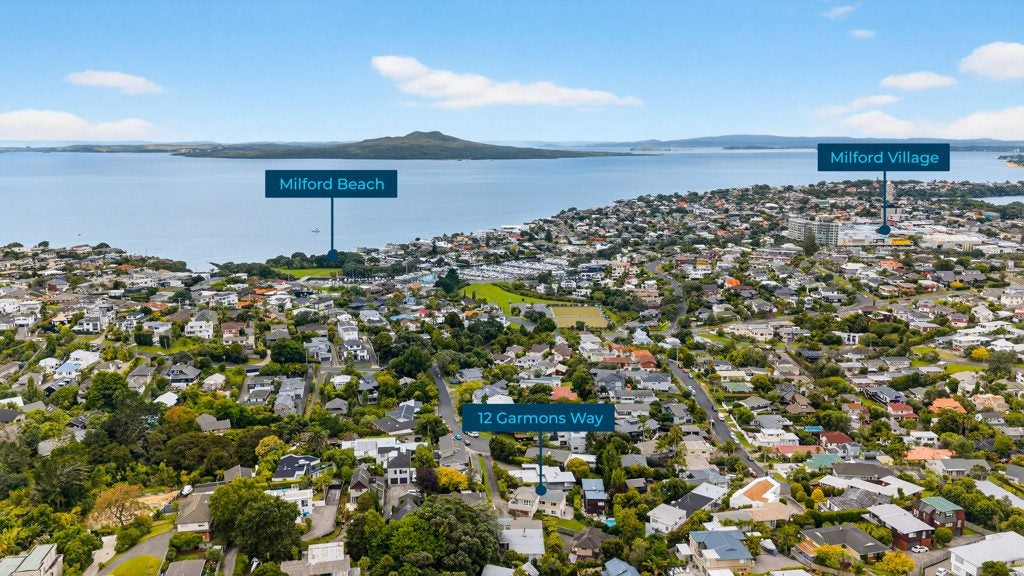 12 Garmons Way, Castor Bay, Auckland - Carousel 2