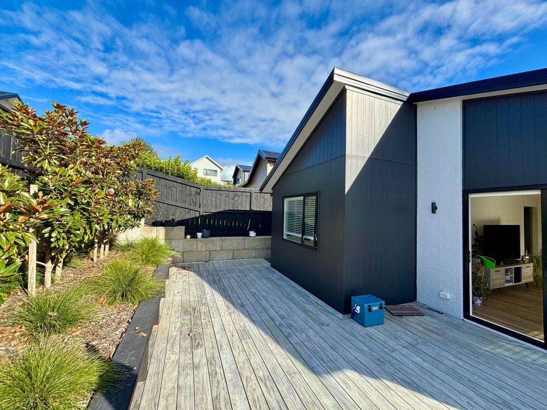 4 Whero Way, Silverdale - Carousel 2