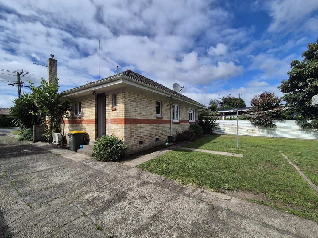 5 Beerescourt Road, Beerescourt, Hamilton - Carousel 14