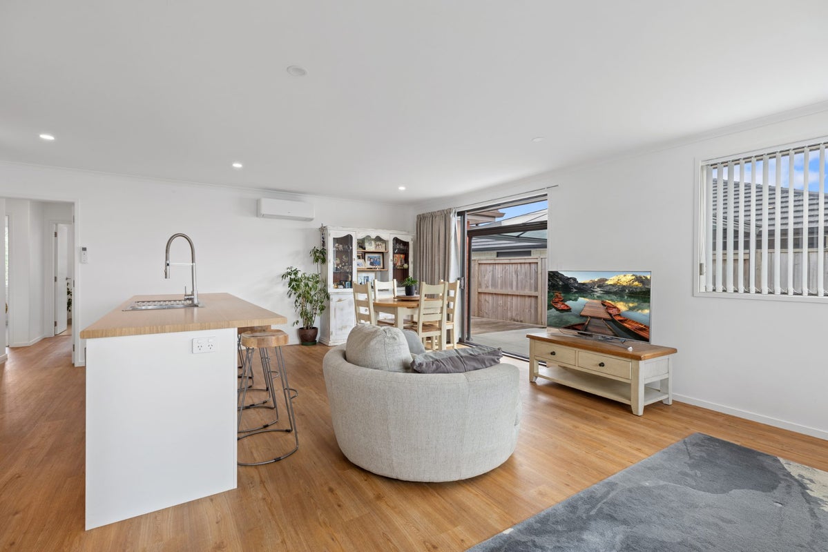 47 Tynan Street, Te Puke, Te Puke - Carousel 2