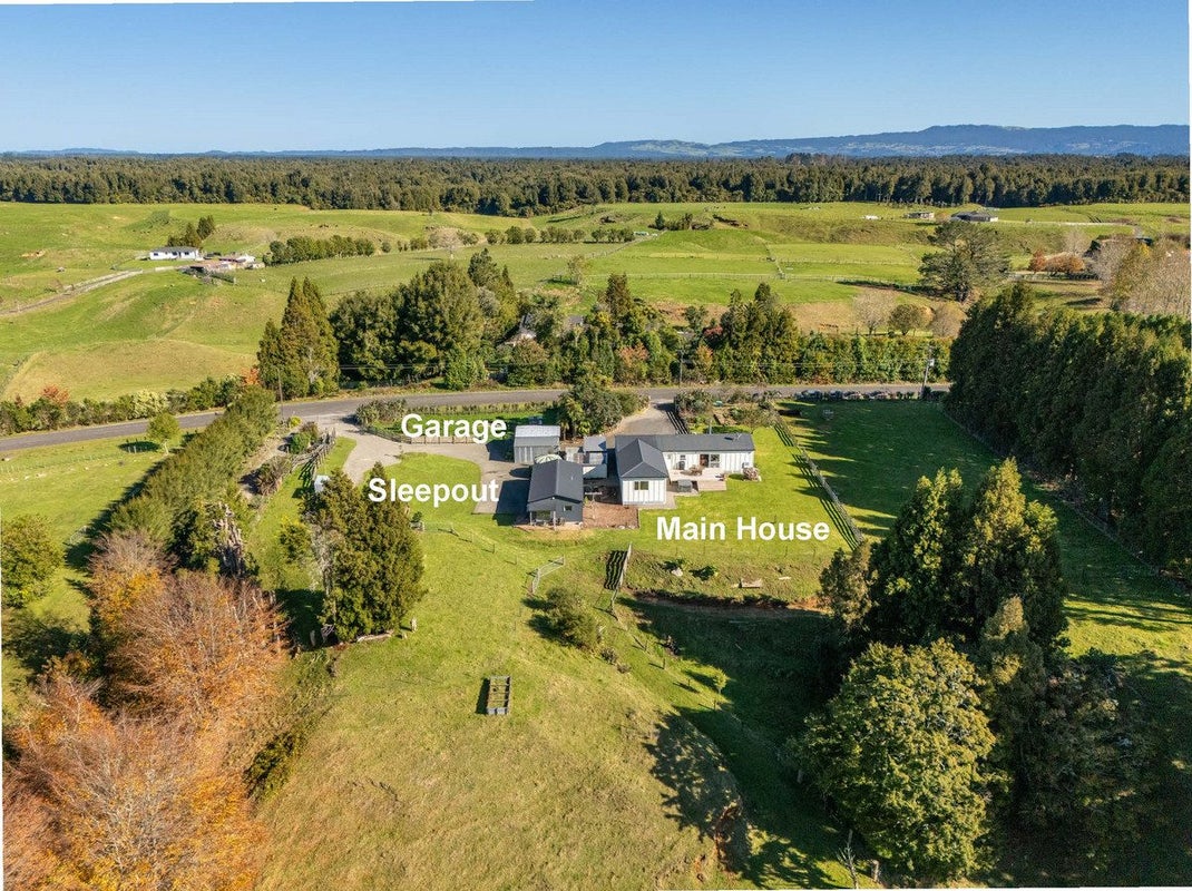 98 Glue Pot Road, Oropi, Tauranga - Carousel 1