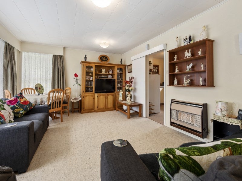 1/20 HARVARD GR, Totara Park, Upper Hutt - Carousel 2