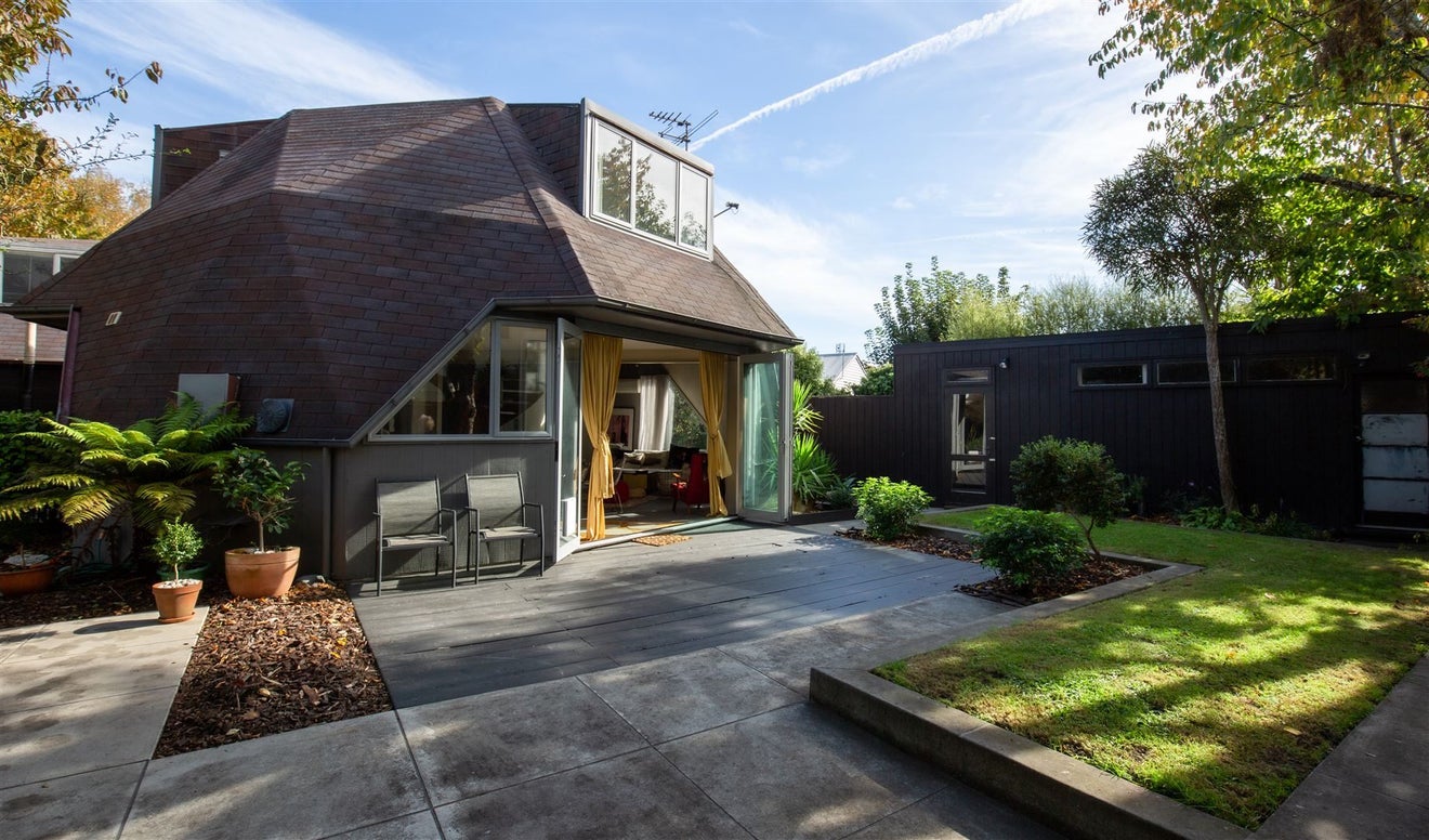 2/280 Memorial Avenue, Burnside, Christchurch - Carousel 1