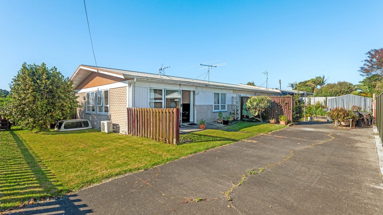 318A Ormond Road, Mangapapa, Gisborne - Carousel 1