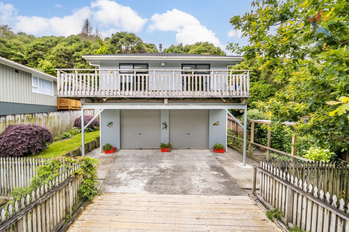 114 Hair Street, Wainuiomata, Lower Hutt - Carousel 1
