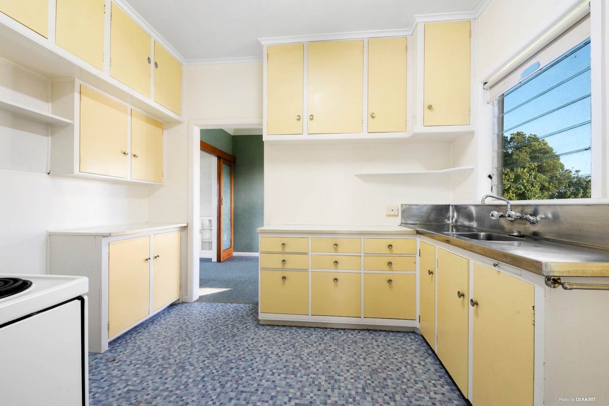26A Birkdale Road, Birkdale, Auckland - Carousel 2