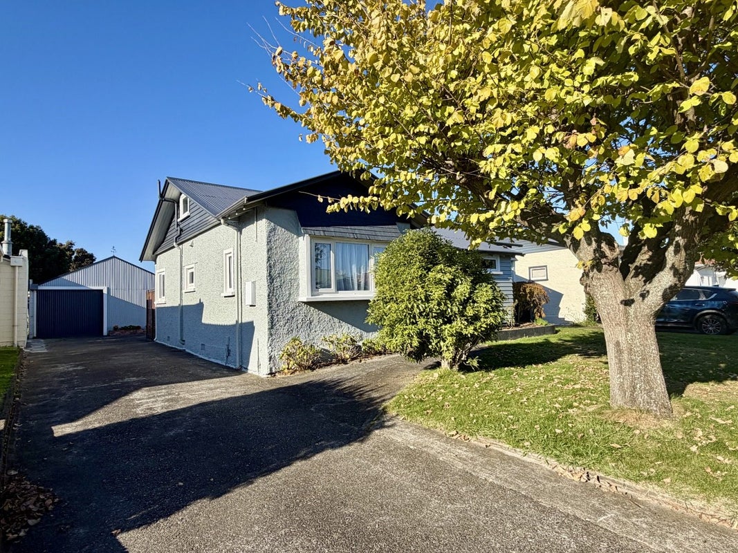 8 Karaka Street, Hokowhitu, Palmerston North  - Carousel 2
