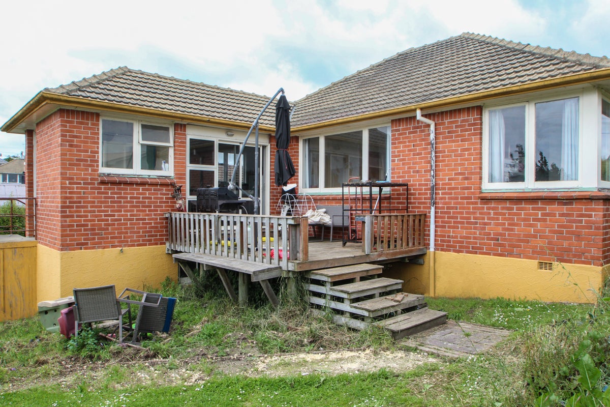 15 Blyth Street, Holmes Hill, Oamaru - Carousel 16