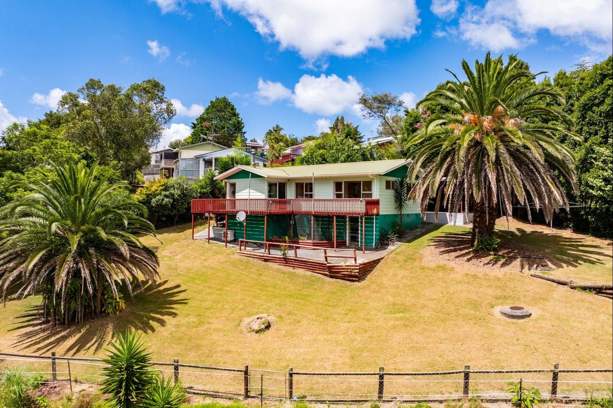 38 Nottingham Road, Onerahi, Whangarei - Carousel 1