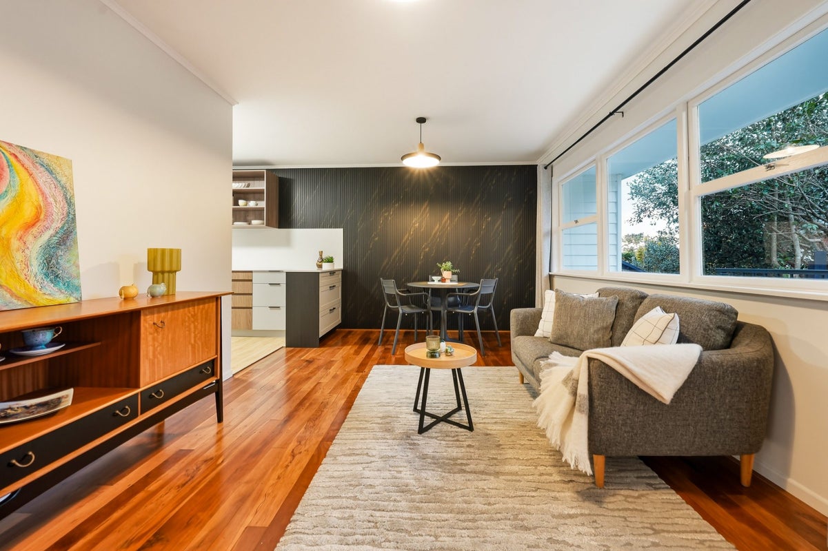 1/12 Oberon Place, Avondale, Auckland - Carousel 2