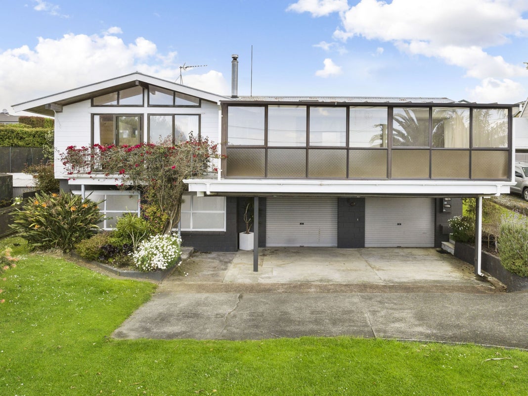 103 Beachlands Road, Beachlands, Auckland - Carousel 1