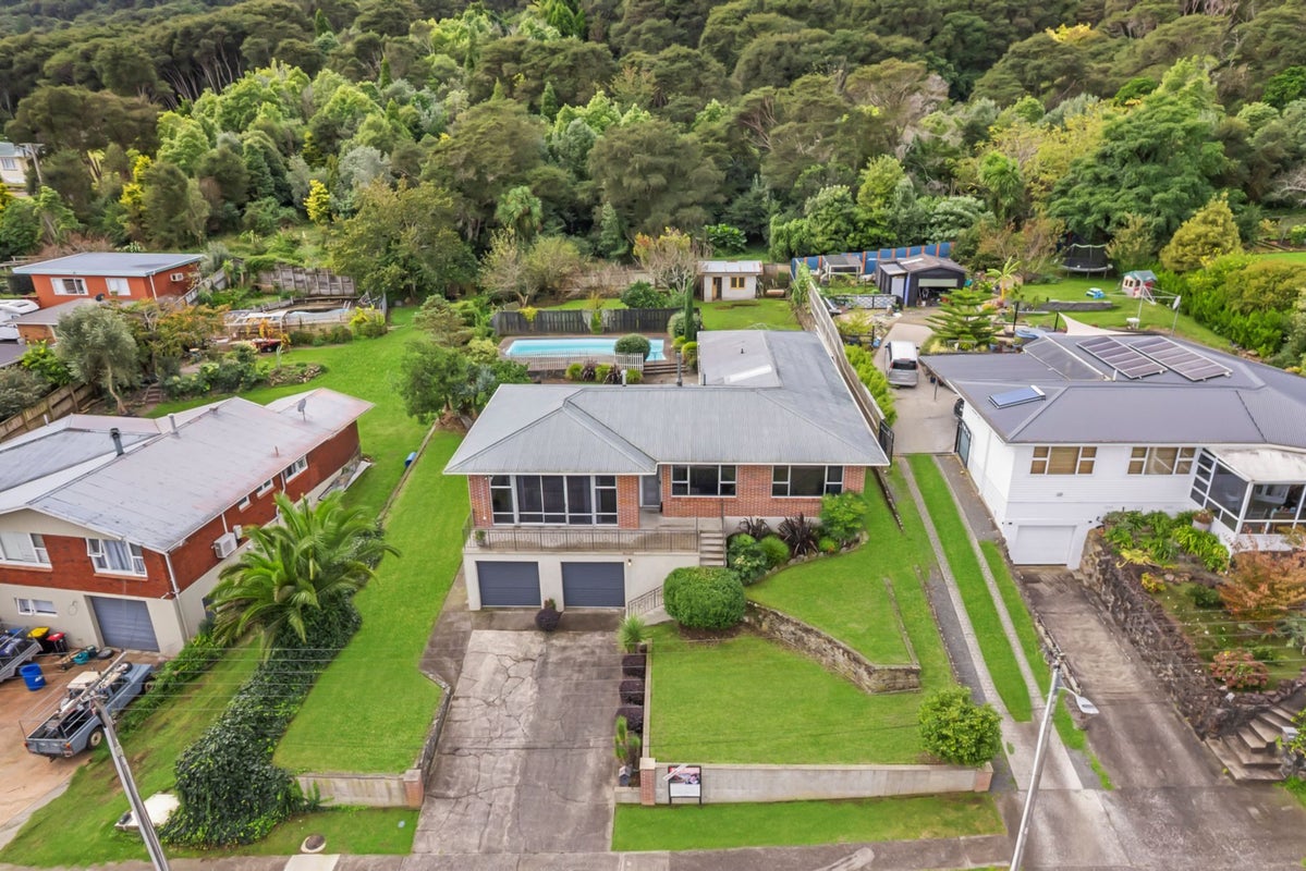 6 Miro Street, Matamata, Matamata - Carousel 1