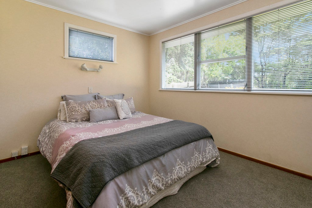 466 Huia Road, Laingholm, Auckland - Carousel 21