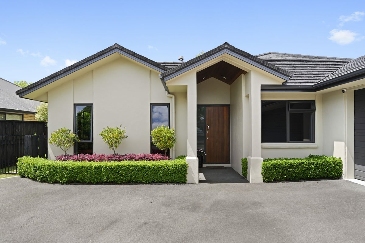 4 Parkwood Place, Huntington, Hamilton - Carousel 28