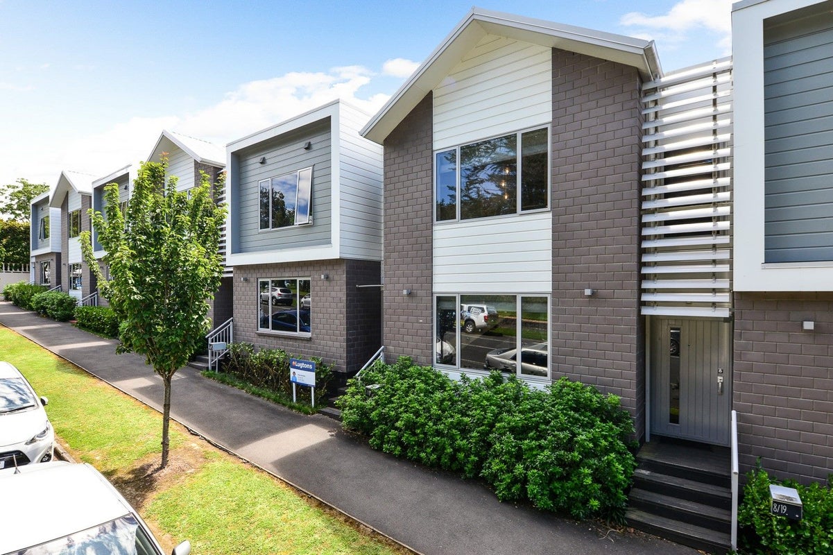 7/19 Ruakiwi Road, Hamilton Lake, Hamilton - Carousel 1