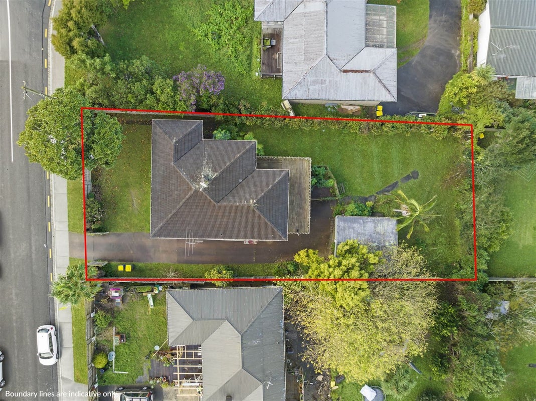 4 Tonkin Drive, Sunnynook, Auckland - Carousel 1