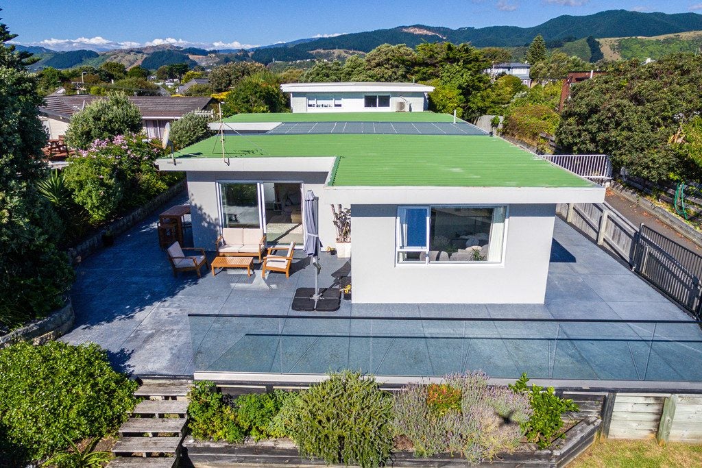 307B Rosetta Road, Raumati Beach, Paraparaumu - Carousel 2