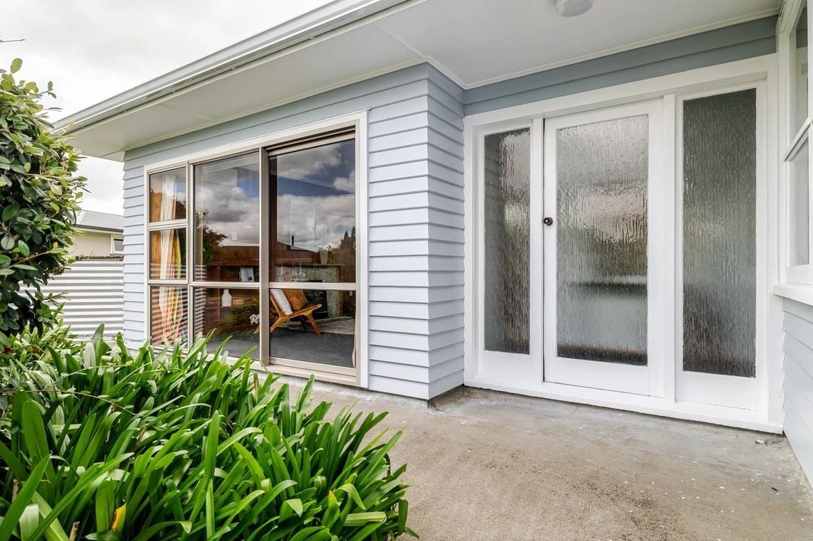 6 Purnell Court, Awapuni, Palmerston North - Carousel 2