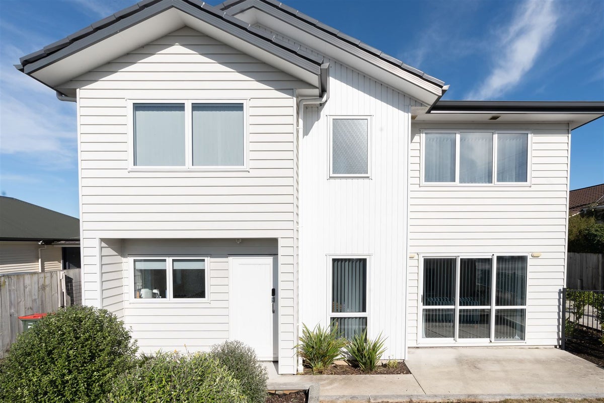 1/186 Cambridge Road, Hillcrest, Hamilton - Carousel 13