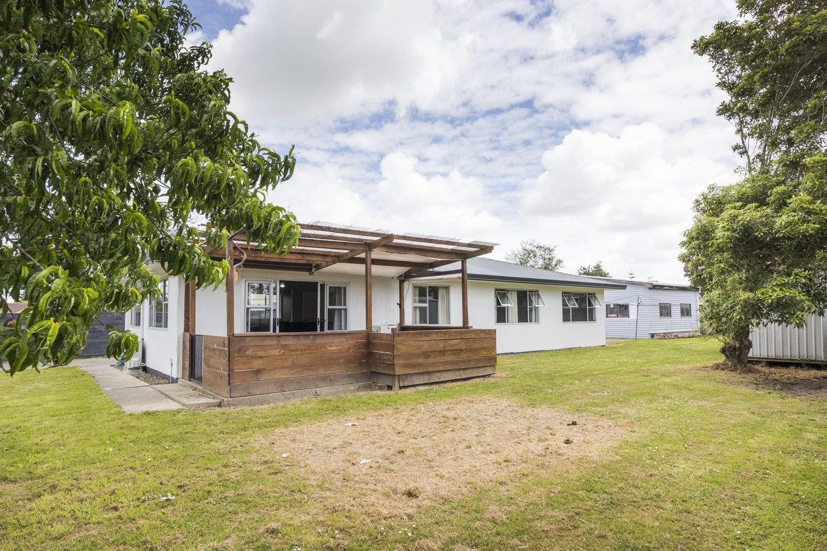 60 Clarke Avenue, Highbury, Palmerston North - Carousel 1