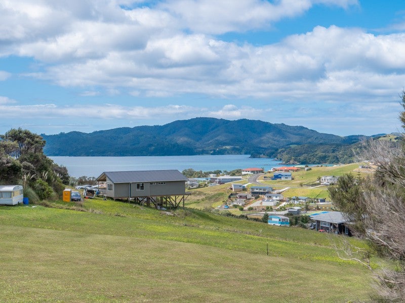 1 Pekama Drive, Cable Bay, Cable Bay - Carousel 1