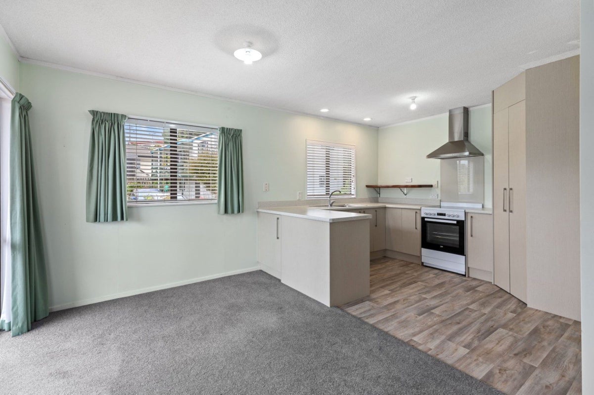 90A Jonathon Street, Brookfield, Tauranga - Carousel 2