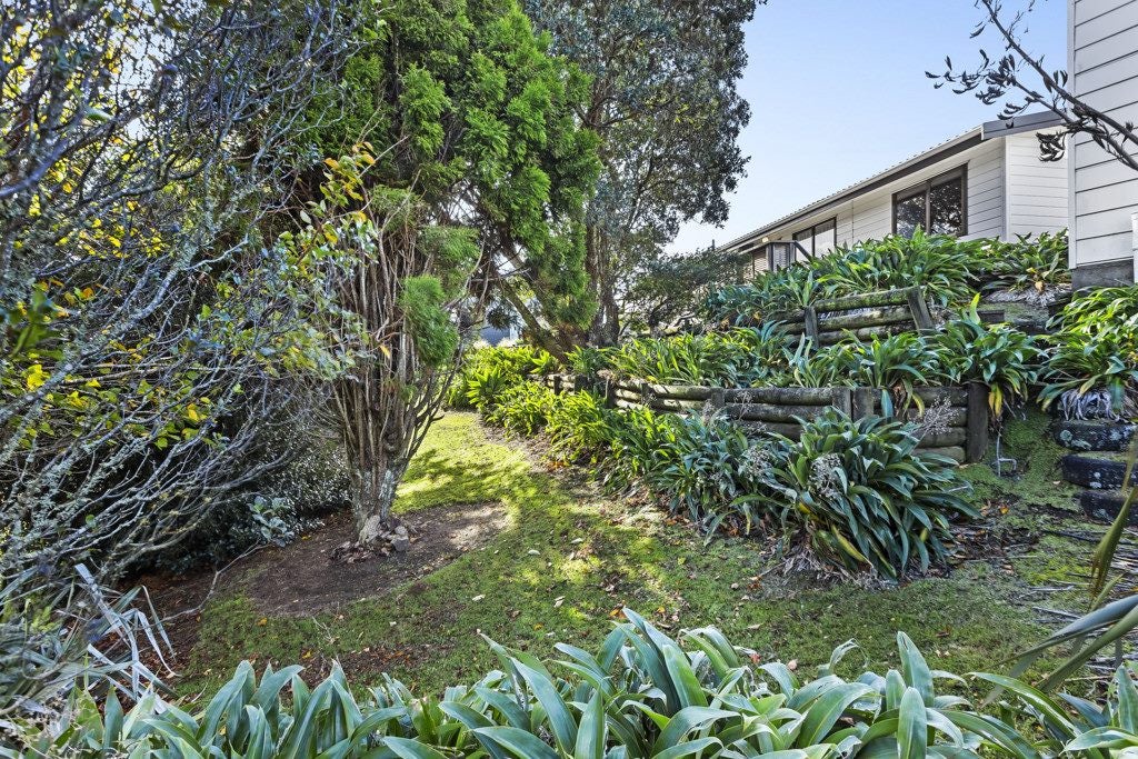 8C Squire Place, Blagdon, New Plymouth - Carousel 42