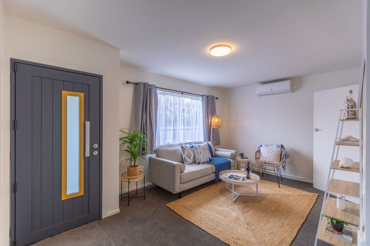 7/130 Charles Street, Westshore, Napier - Carousel 1