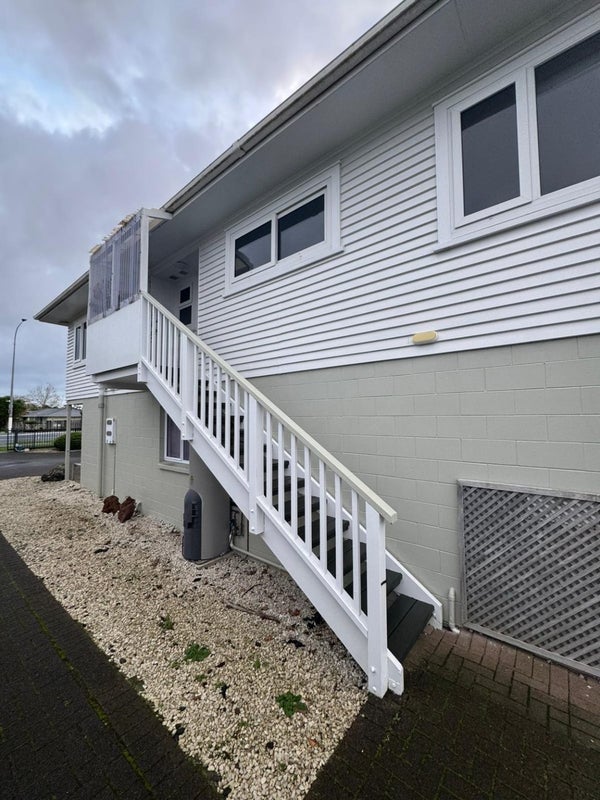105 Lincoln Road, Henderson, Auckland - Carousel 21