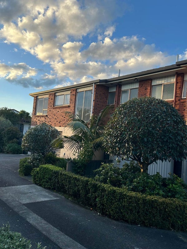 2/25 Sudeley Street, Orakei, Auckland - Carousel 2