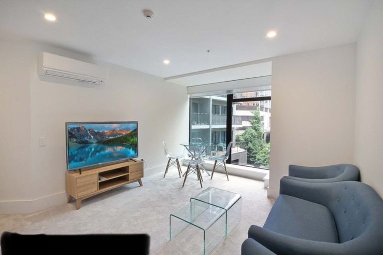 201/8 Whitaker Place, Grafton, Auckland - Carousel 1