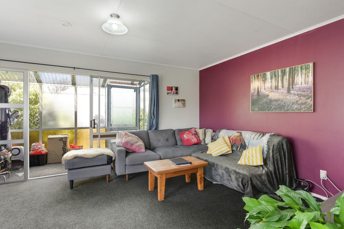 1/132 Parkers Road, Tahunanui, Nelson - Carousel 2