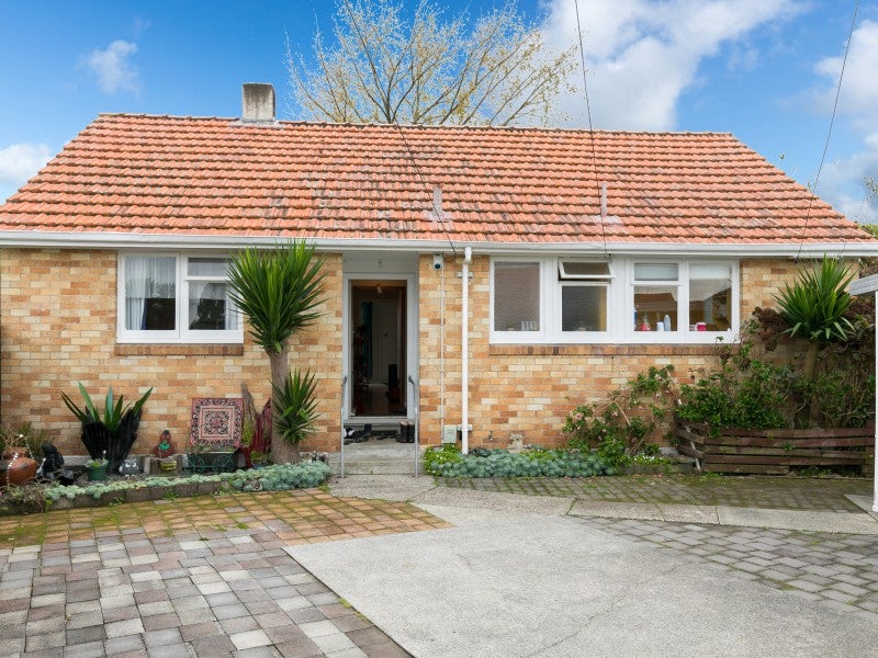11 Trigg Place, Bader, Hamilton - Carousel 1