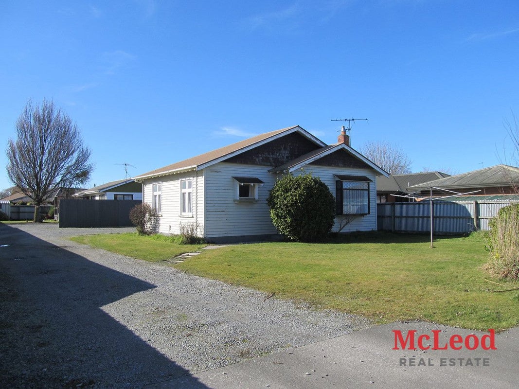 24 Nixon Street, Tinwald, Ashburton - Carousel 1