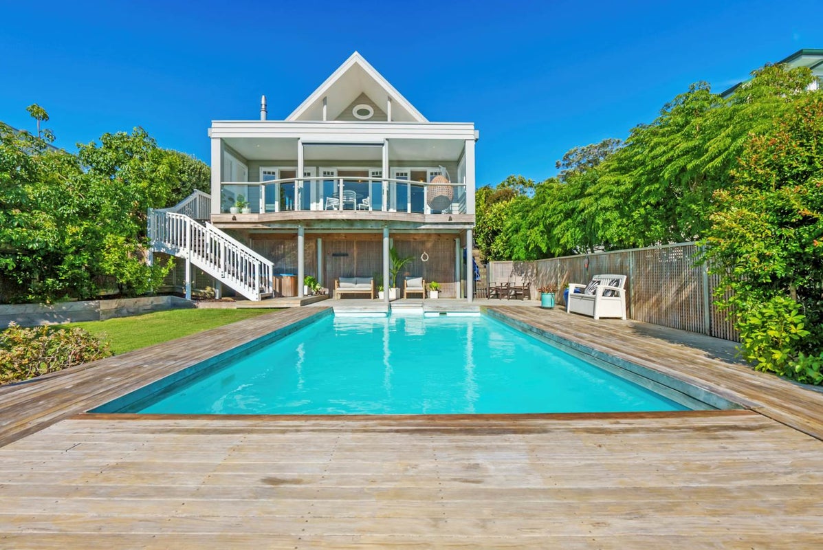 12 Swann Beach Road, Stanmore Bay, Whangaparaoa - Carousel 1