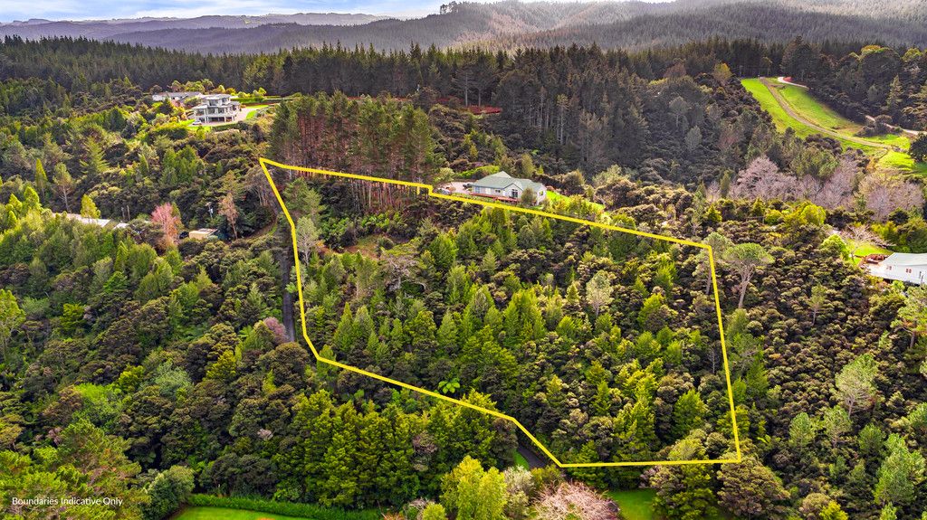 48 Pinetone Road, Kumeu - Carousel 1