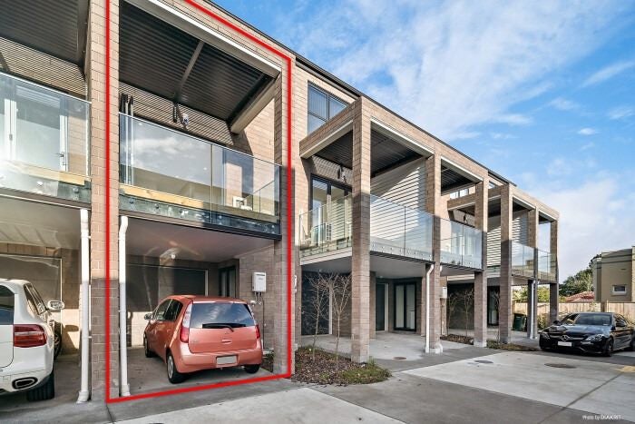 1129D New North Road, Mount Albert, Auckland - Carousel 13