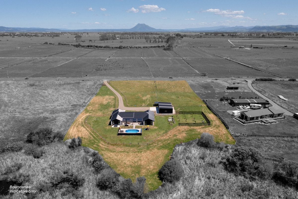 1150 Thornton Road, Matata, Whakatane - Carousel 1