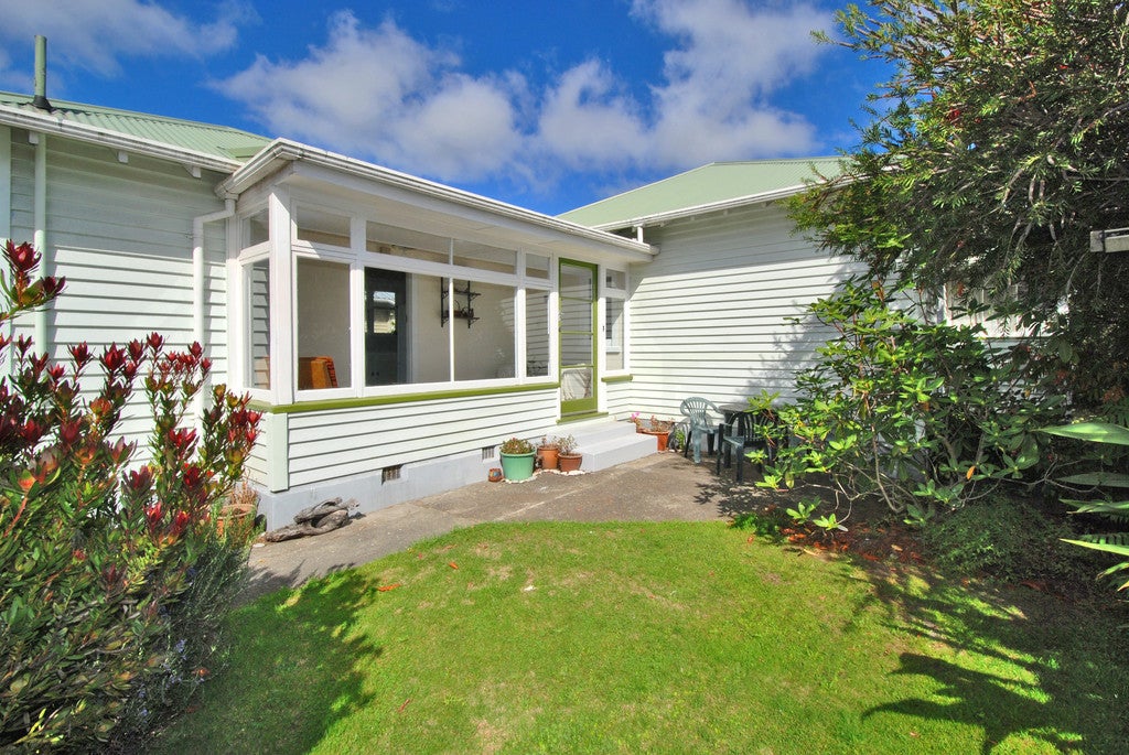 122 Selwyn Street, Somerfield, Christchurch - Carousel 2