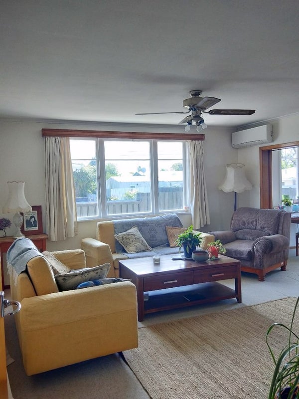 36 Darwin Crescent, Maraenui, Napier - Carousel 2
