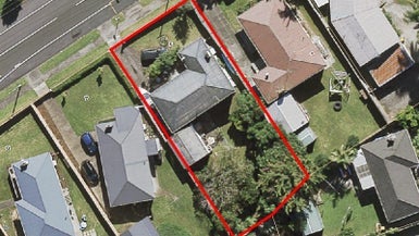 5 Mountain Road, Mangere Bridge, Auckland - Carousel 1