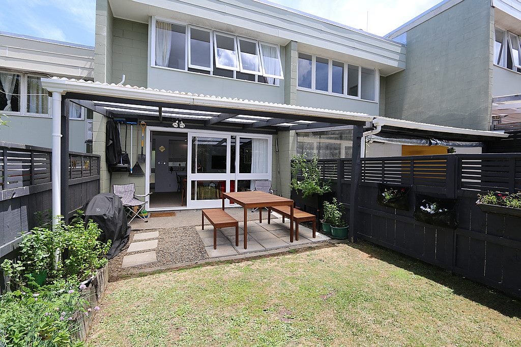 3/0 Mariri Road, Onehunga, Auckland - Carousel 1