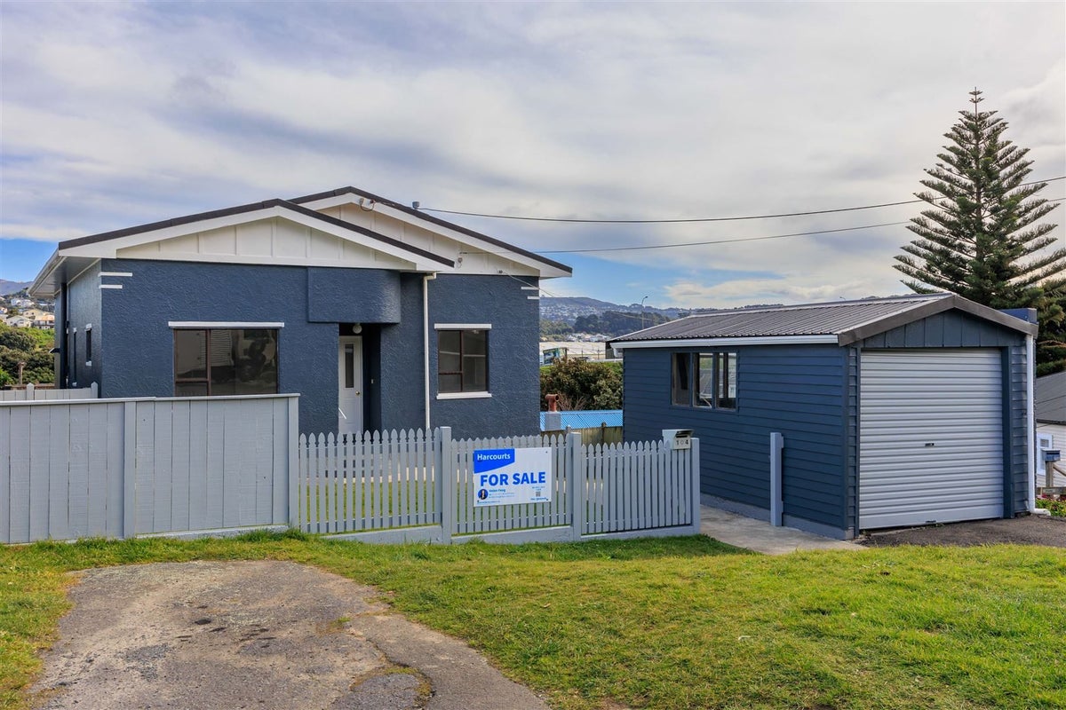 104 Wexford Road, Miramar, Wellington - Carousel 1