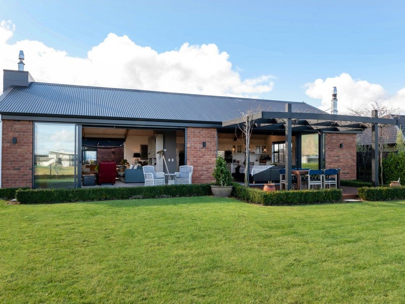 3 Pukeko Way, Kinloch, Taupo - Carousel 2