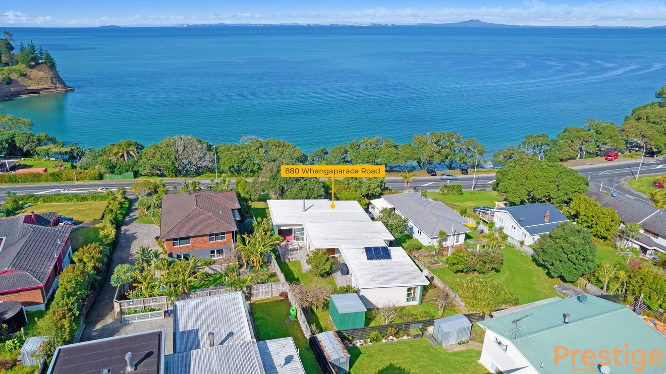 880 Whangaparaoa Road, Manly, Whangaparaoa - Carousel 1