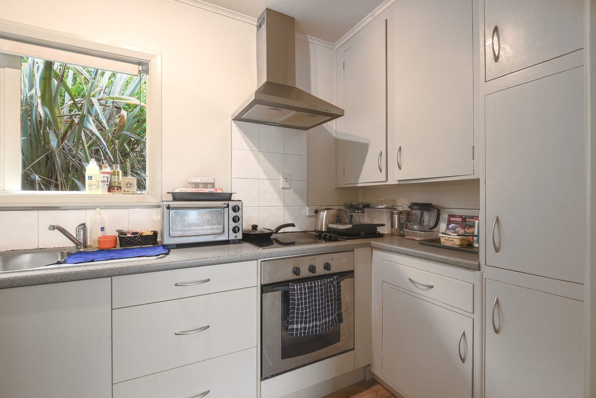 16 Western Road, Ngongotaha, Rotorua - Carousel 2