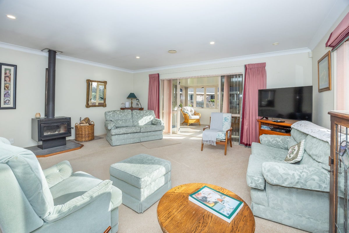 198 Greenhill Drive, Te Awamutu, Te Awamutu - Carousel 2