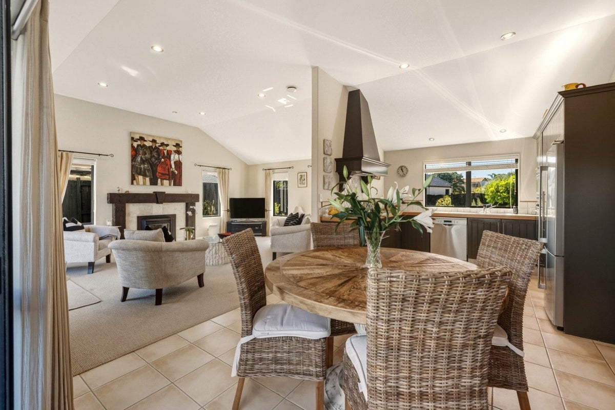 35 Mauritius Key, Papamoa, Tauranga, Bay Of Plenty - Carousel 2