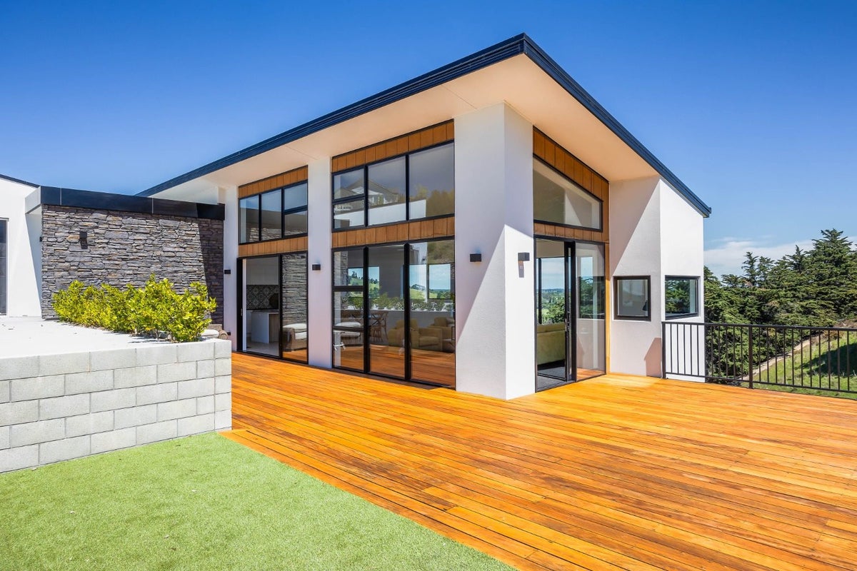 8 Kapuka Lane, Kennedys Bush, Christchurch - Carousel 13