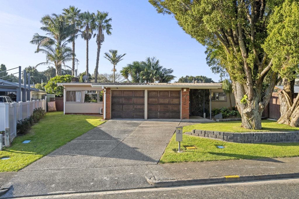 2 Bushlands Place, Opaheke, Papakura - Carousel 27